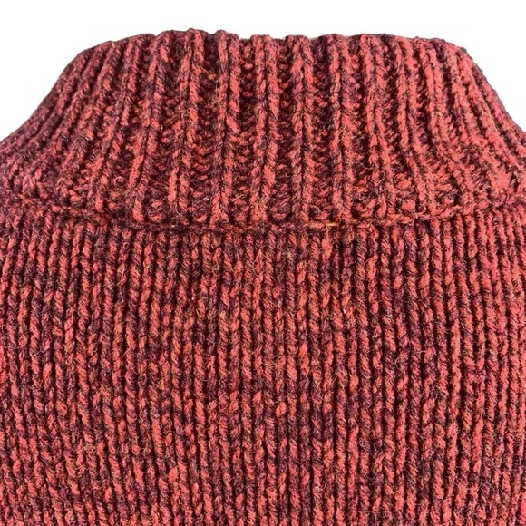 L.L. Bean Lambswool Sweater Large Coastal Preppy New England Chic Quiet Quality - Picture 7 of 9